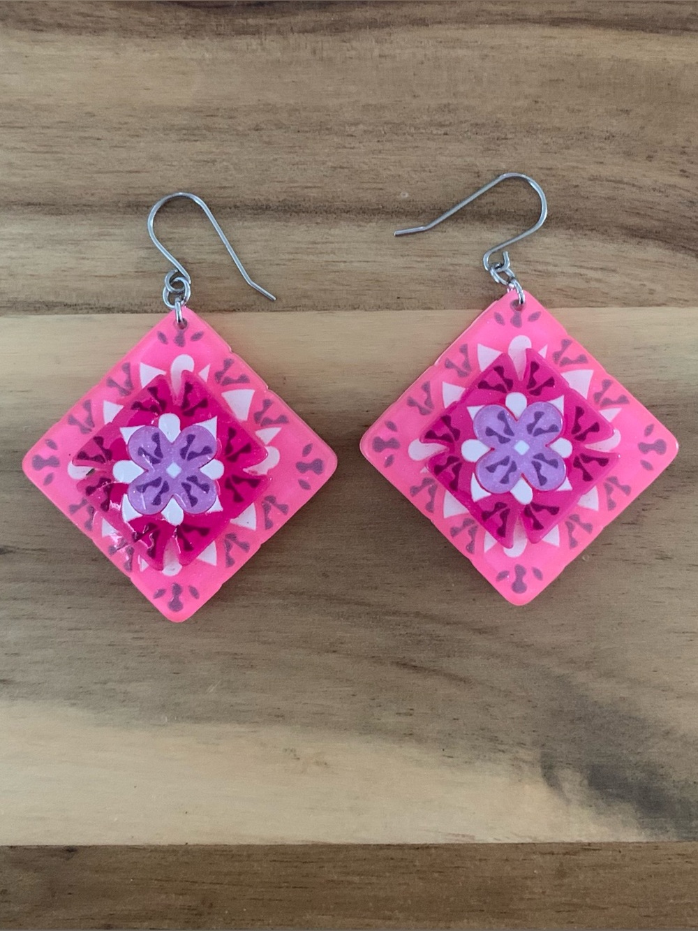 Erstwilder Cosy Comfort pink Earrings NWOT